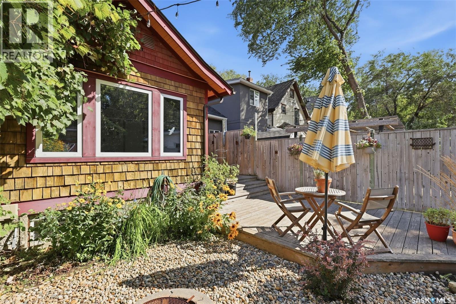 919 6Th Avenue N, Saskatoon, SK - Outdoor