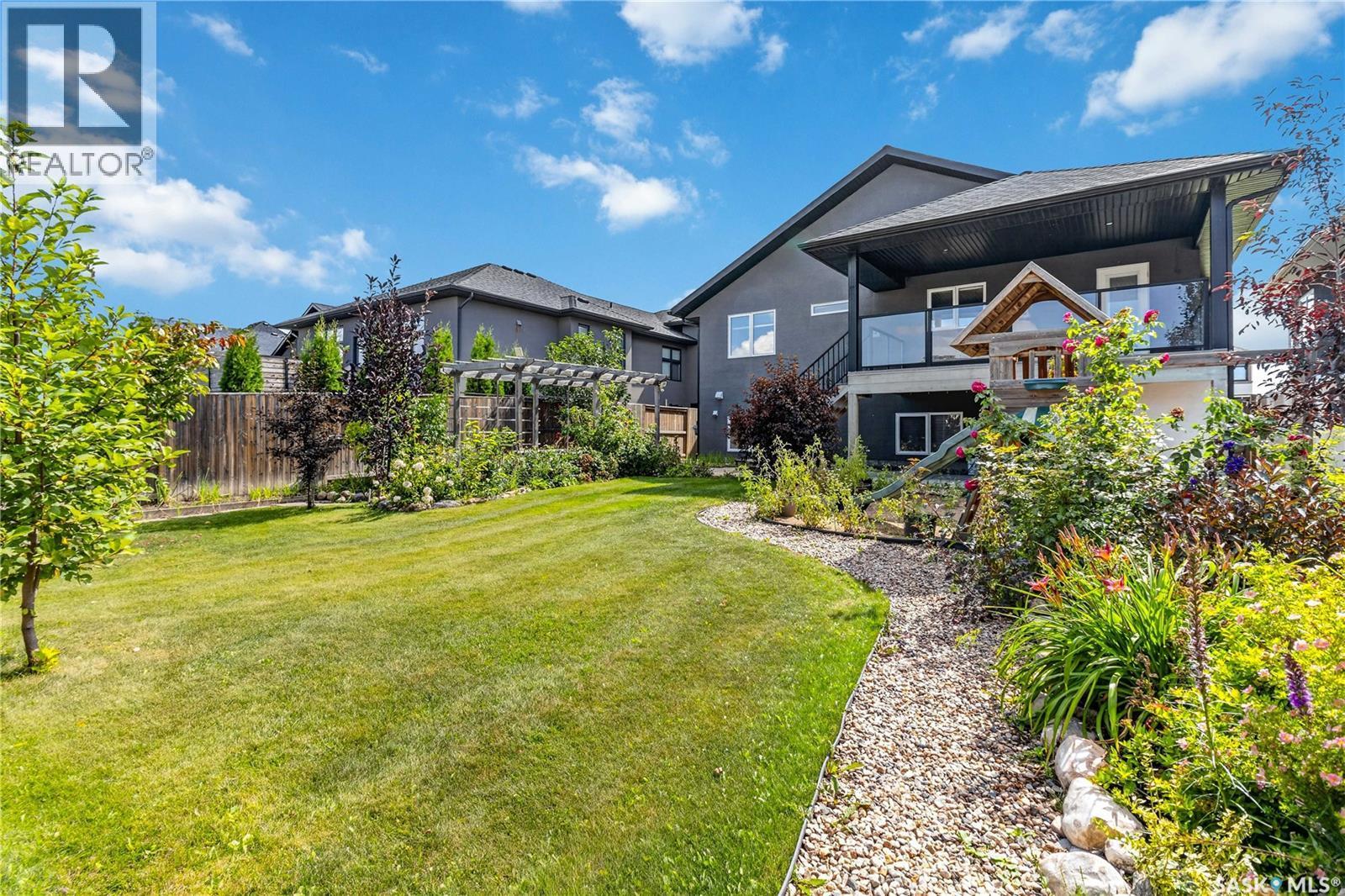 226 Mahabir Court, Saskatoon, SK - Outdoor