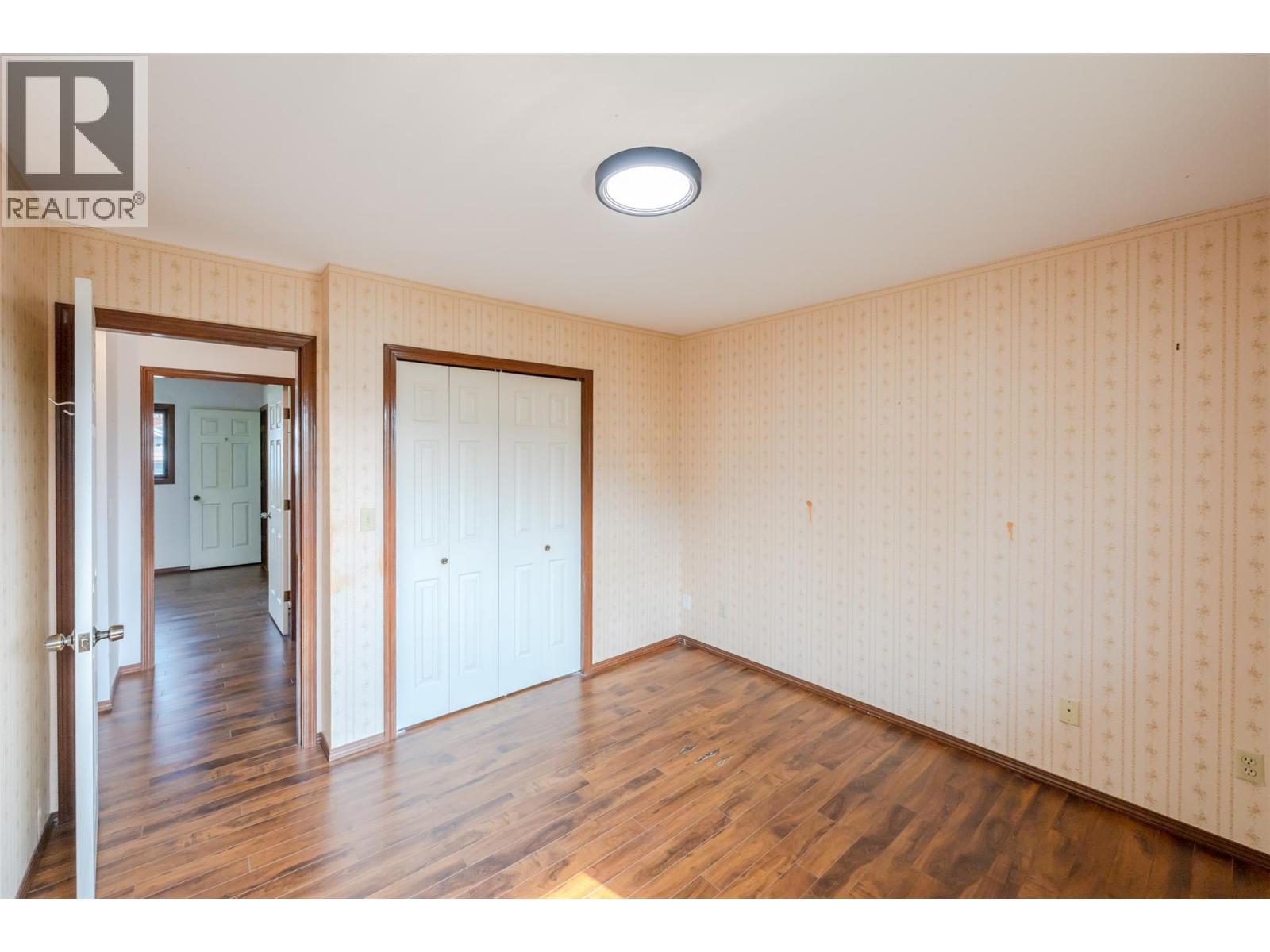 14 Bartlett Place, Osoyoos, BC - Indoor Photo Showing Other Room