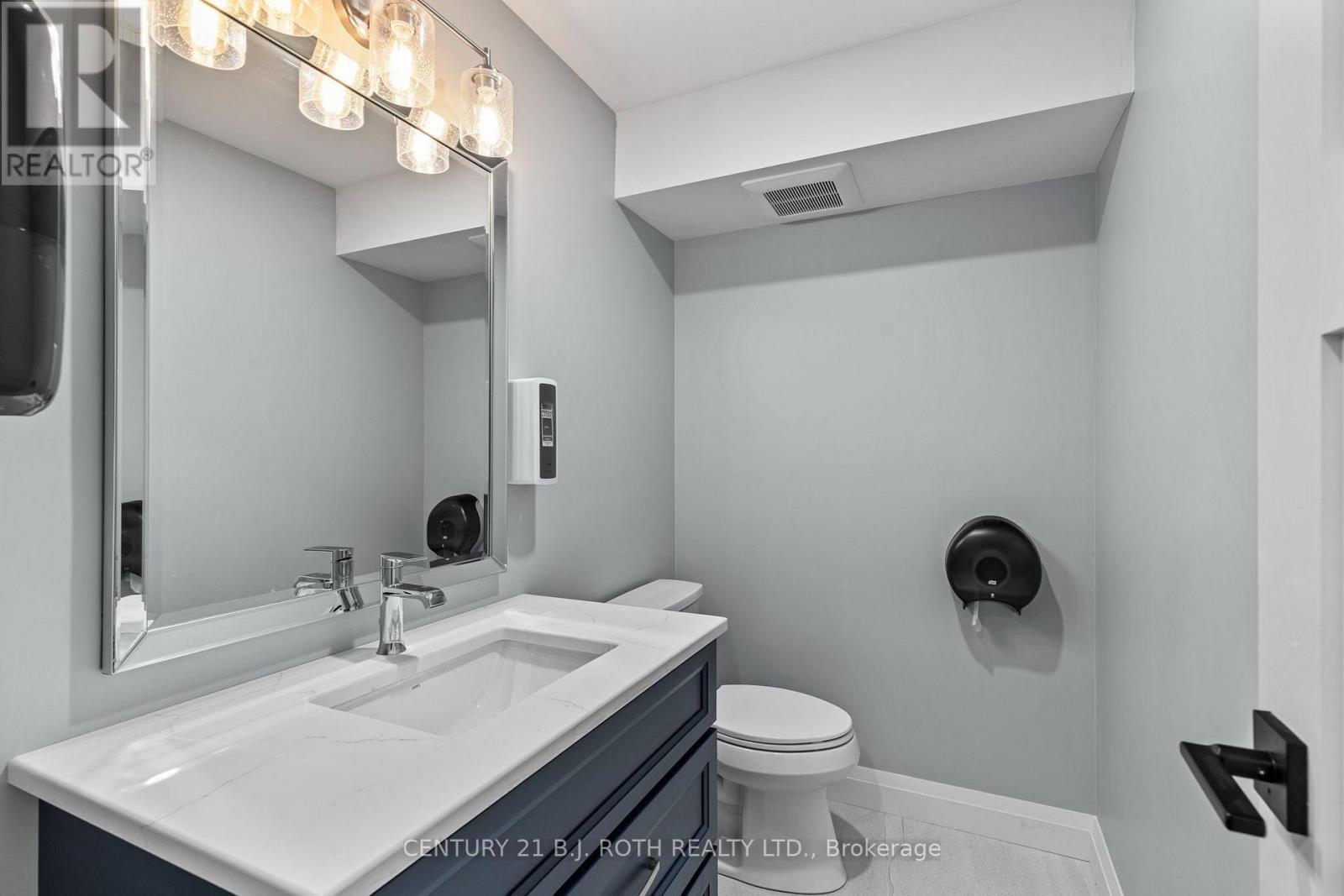bathroom 4 (2pc) - 355 Mapleview Drive W, Barrie, ON - Indoor Photo Showing Bathroom