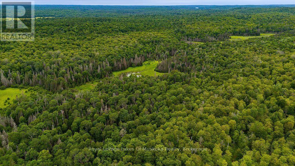 286 Halls Road E, Magnetawan, ON