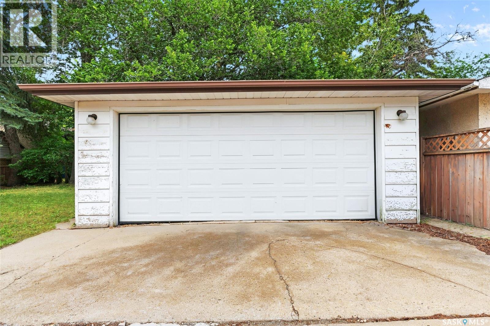 75 Cannon Street, Regina, SK - Outdoor With Exterior