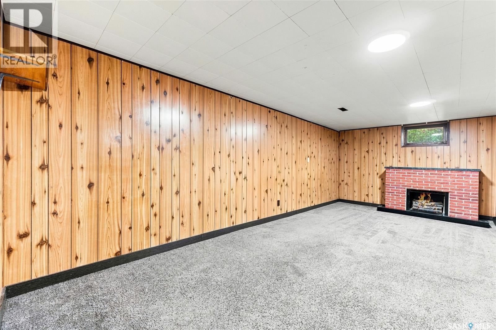 75 Cannon Street, Regina, SK - Indoor Photo Showing Other Room