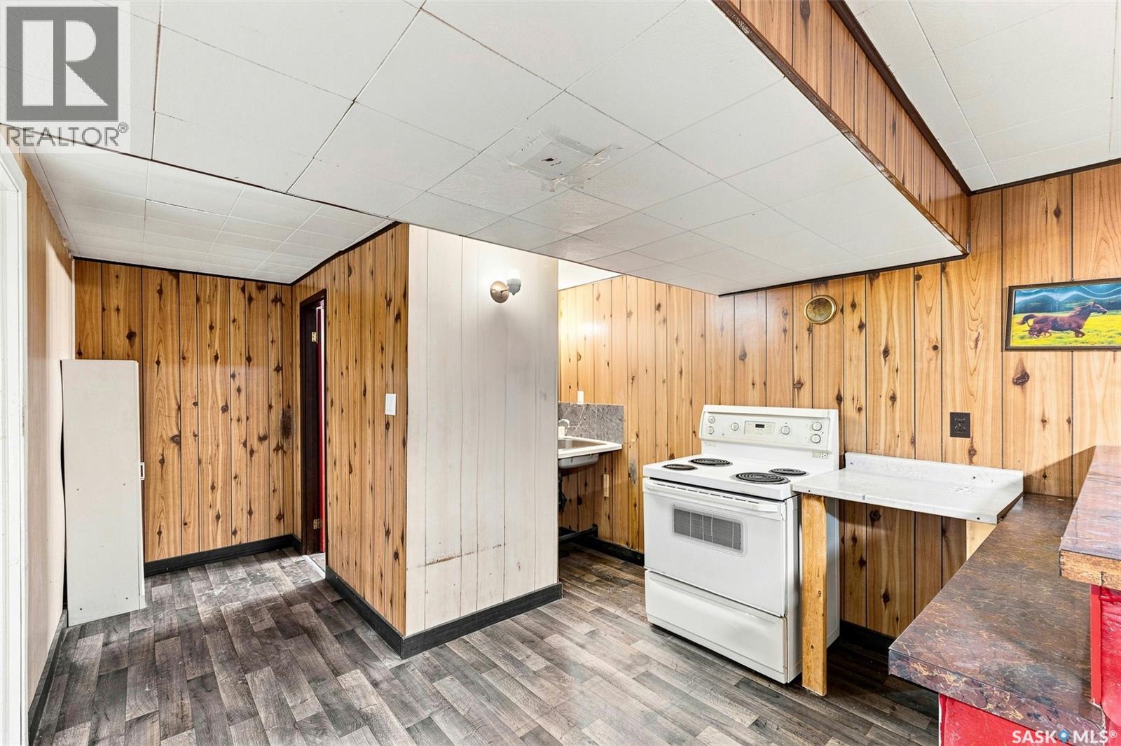 75 Cannon Street, Regina, SK - Indoor Photo Showing Other Room