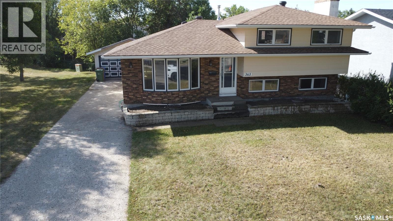 363 Rodenbush Drive, Regina, SK - Outdoor