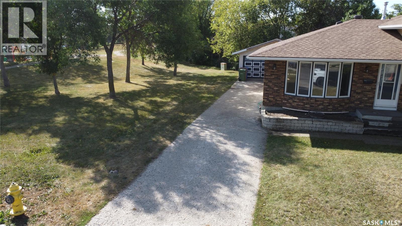 363 Rodenbush Drive, Regina, SK - Outdoor