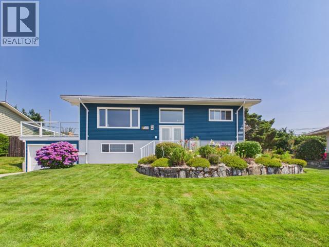 3848 Gordon Ave, Powell River, BC - Outdoor