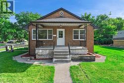 1465 CAMPBELL AVENUE Windsor, ON N9B 2K1
