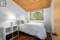 Upper level bedroom #3 (middle) - 