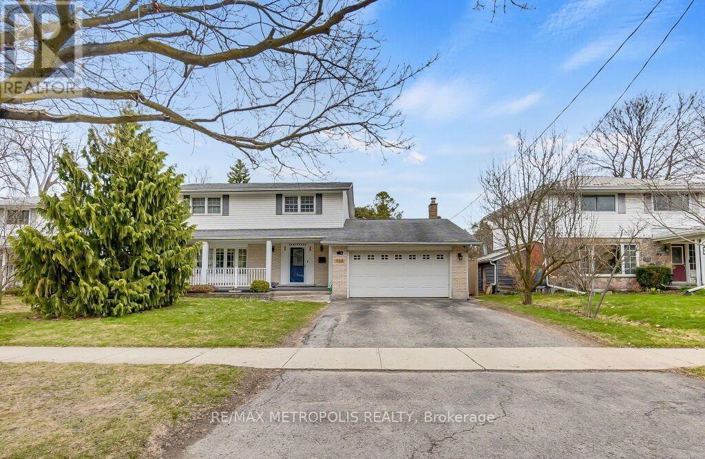100 Warren Road, Kitchener, ON - Outdoor With Deck Patio Veranda With Facade