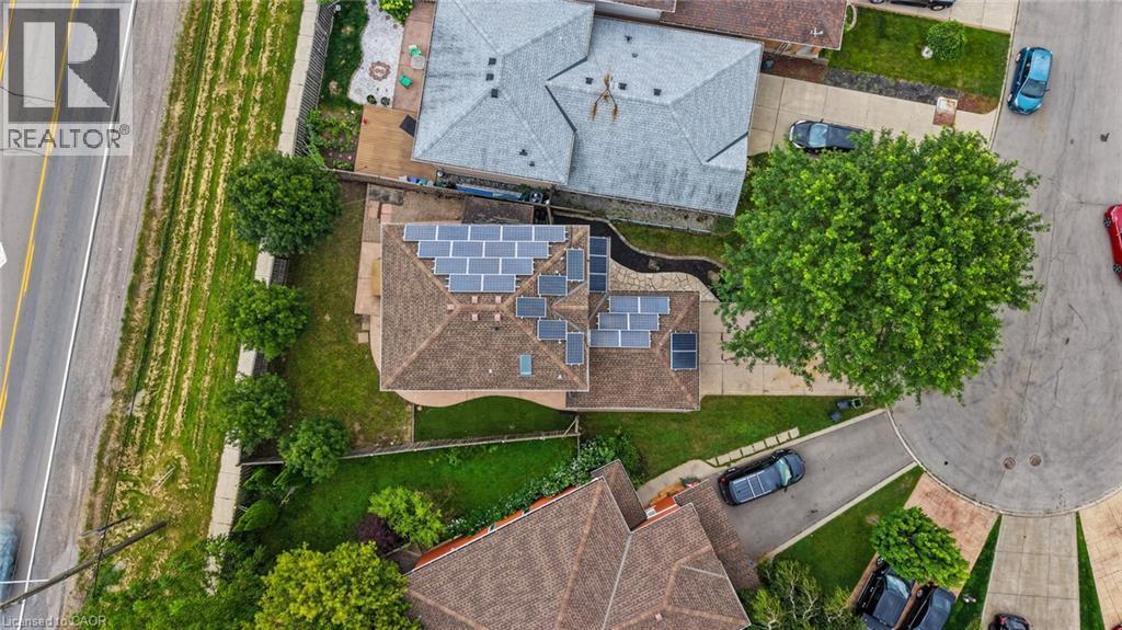 11 Sedona Court, Hamilton, ON - Outdoor