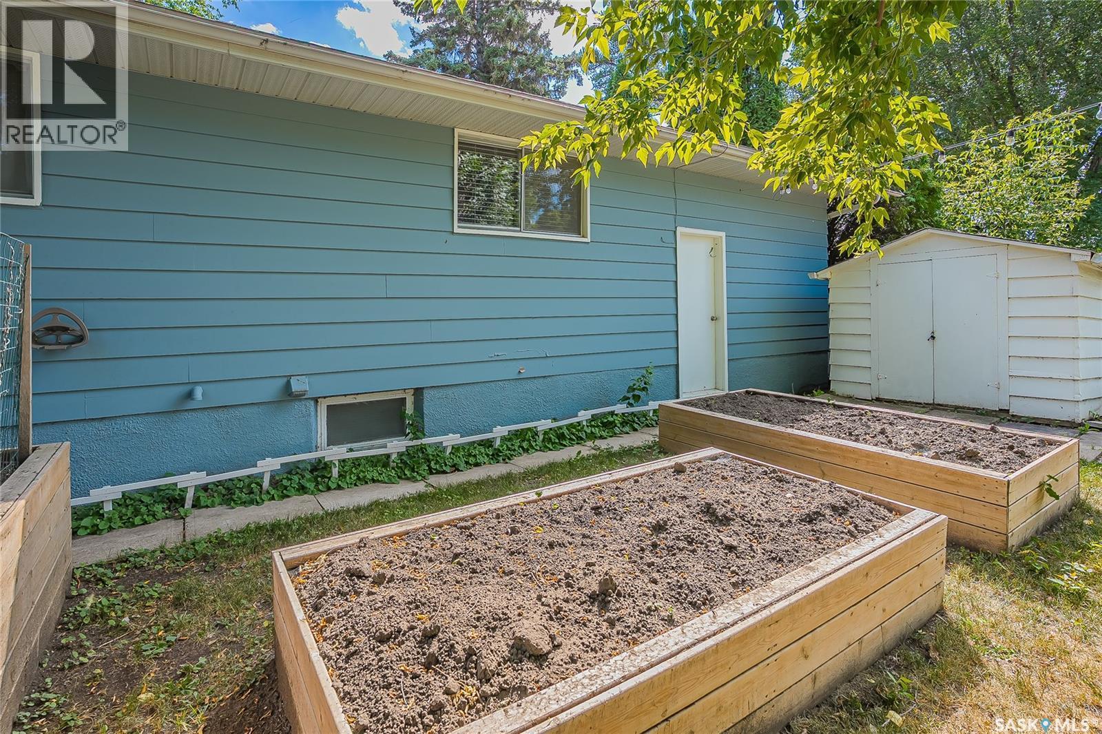 301 Cascade Street, Saskatoon, SK - Outdoor With Exterior