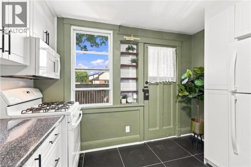 463 Dunsmure Road, Hamilton, ON - Indoor