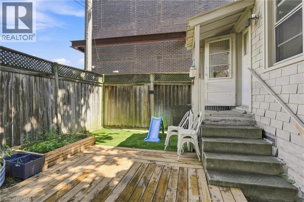 463 Dunsmure Road, Hamilton, ON - Outdoor With Deck Patio Veranda With Exterior