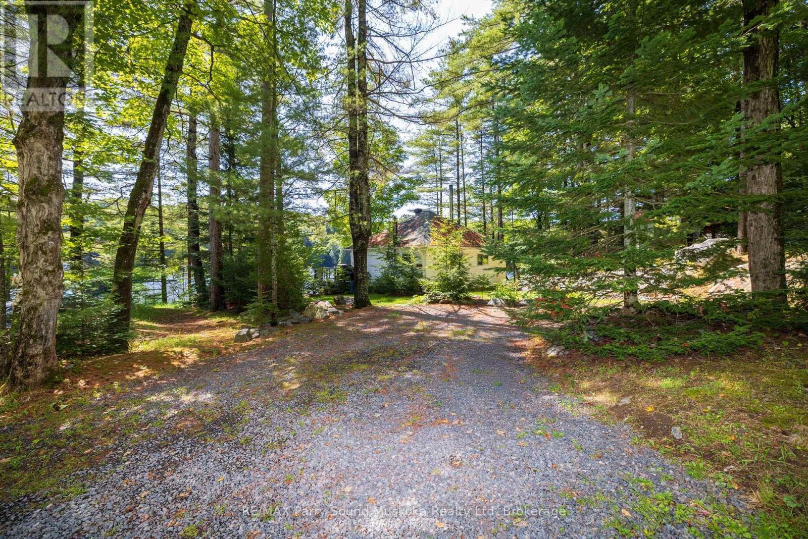 Road access - 4 Post Lane, Seguin, ON - Outdoor