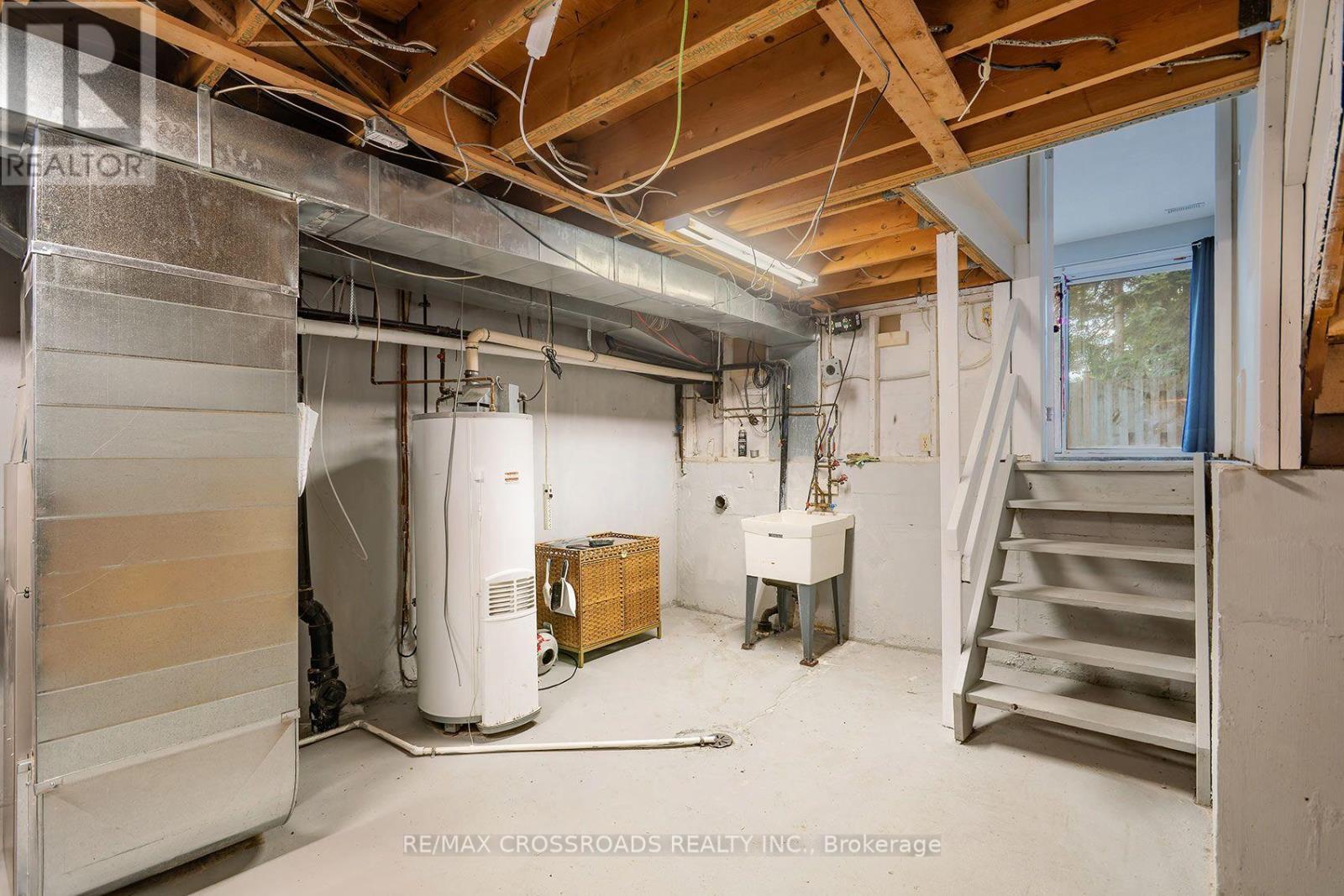 65 - 10 Rodda Boulevard, Toronto, ON - Indoor Photo Showing Basement