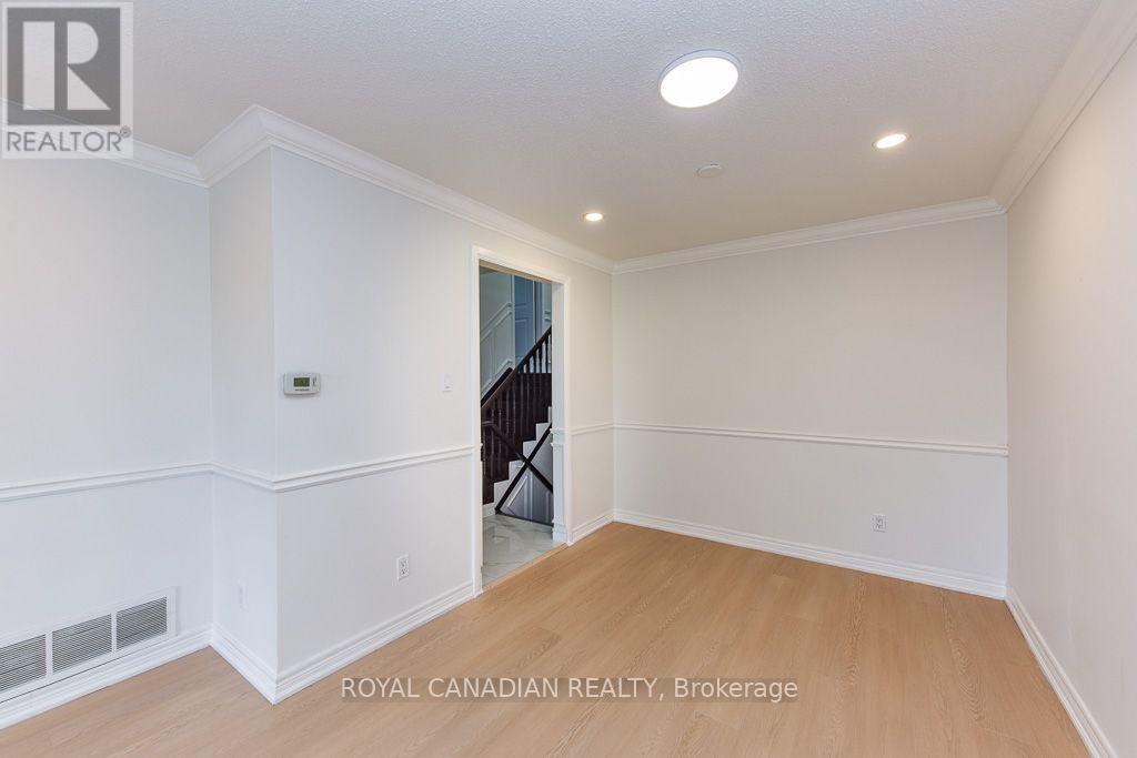 7700 Kittridge Drive, Mississauga, ON - Indoor Photo Showing Other Room