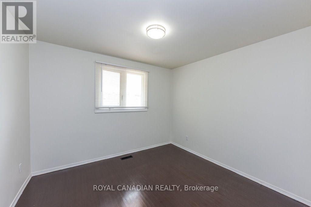 7700 Kittridge Drive, Mississauga, ON - Indoor Photo Showing Other Room