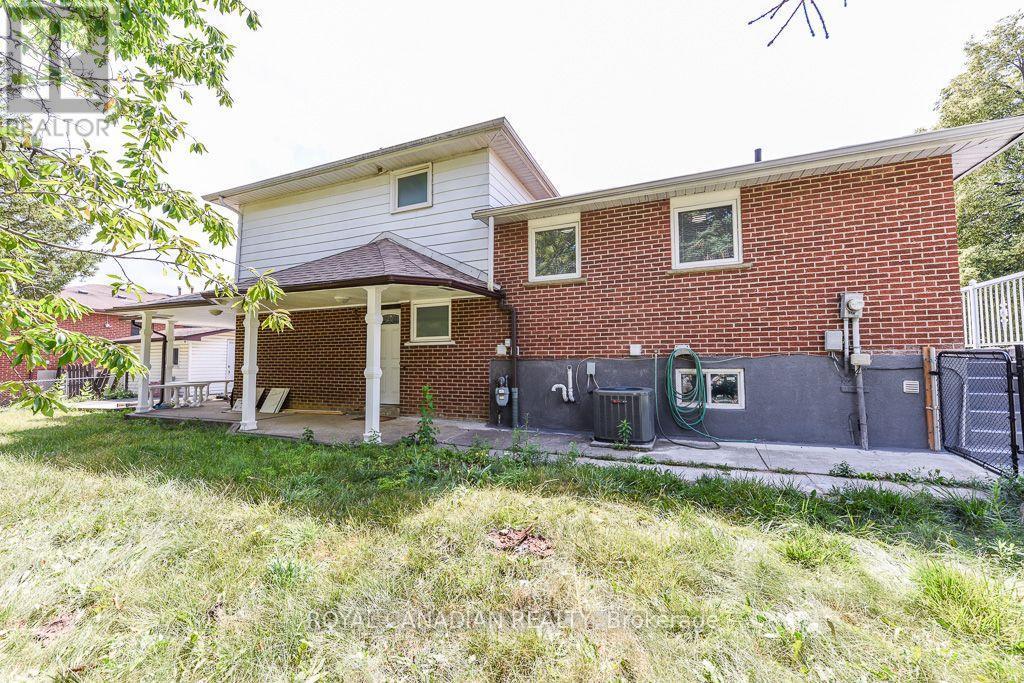 7700 Kittridge Drive, Mississauga, ON - Outdoor With Exterior