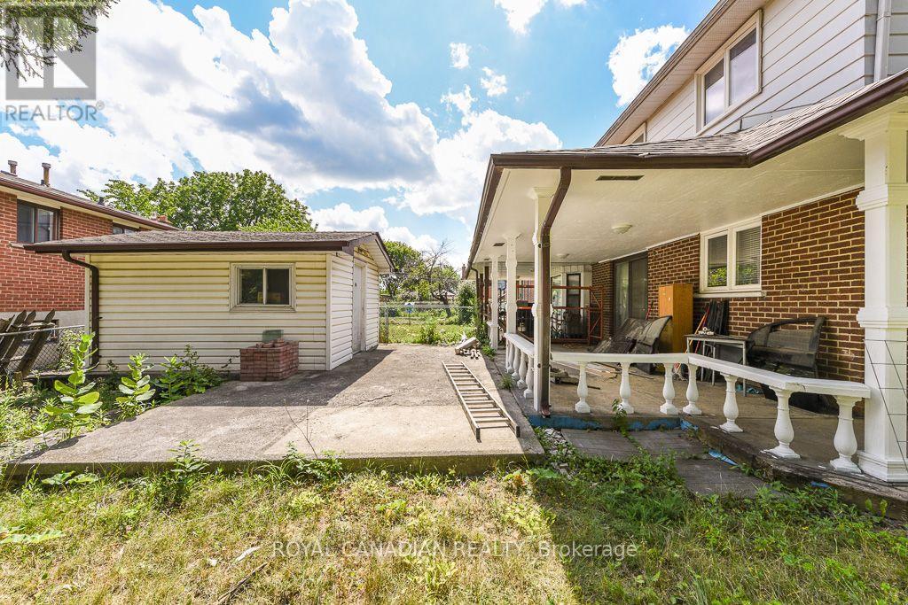 7700 Kittridge Drive, Mississauga, ON - Outdoor