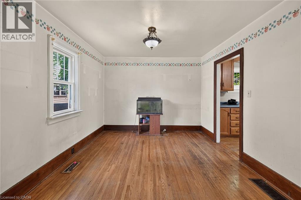 232 Cedar Street, Simcoe, ON - Indoor Photo Showing Other Room