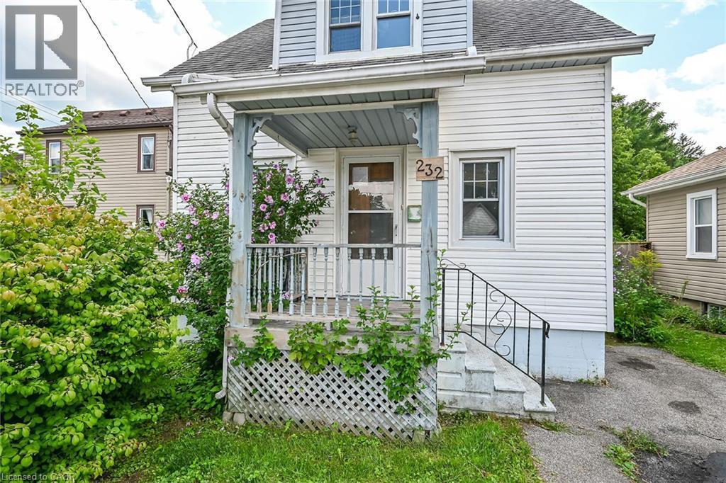 232 Cedar Street, Simcoe, ON - Outdoor