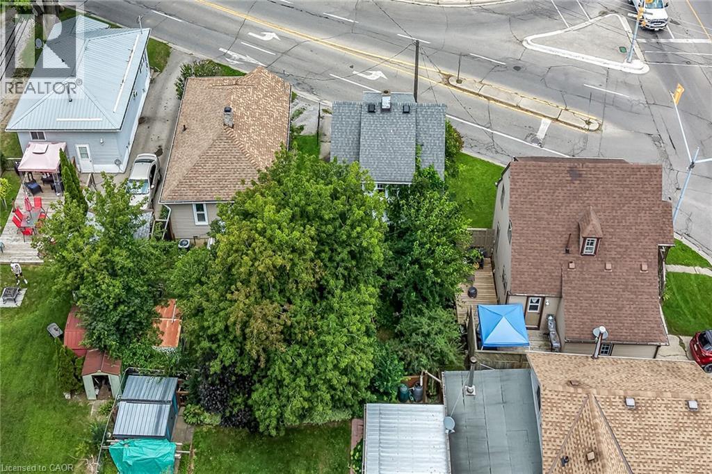 232 Cedar Street, Simcoe, ON - Outdoor