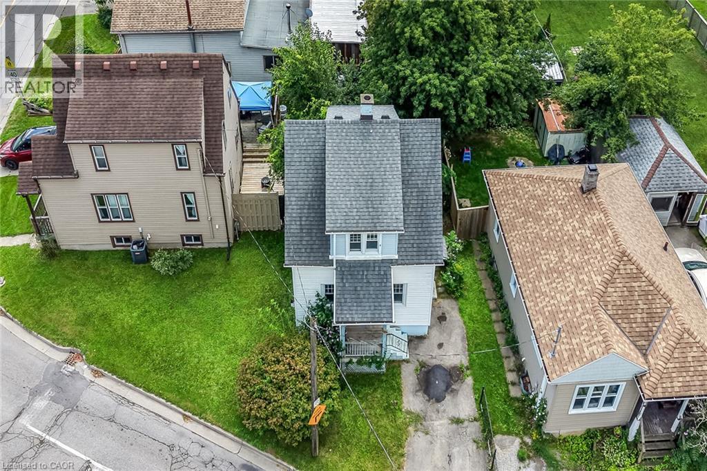 232 Cedar Street, Simcoe, ON - Outdoor
