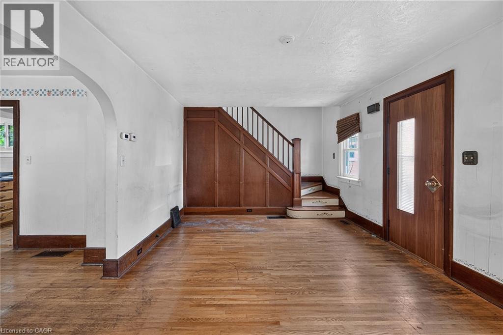 232 Cedar Street, Simcoe, ON - Indoor Photo Showing Other Room