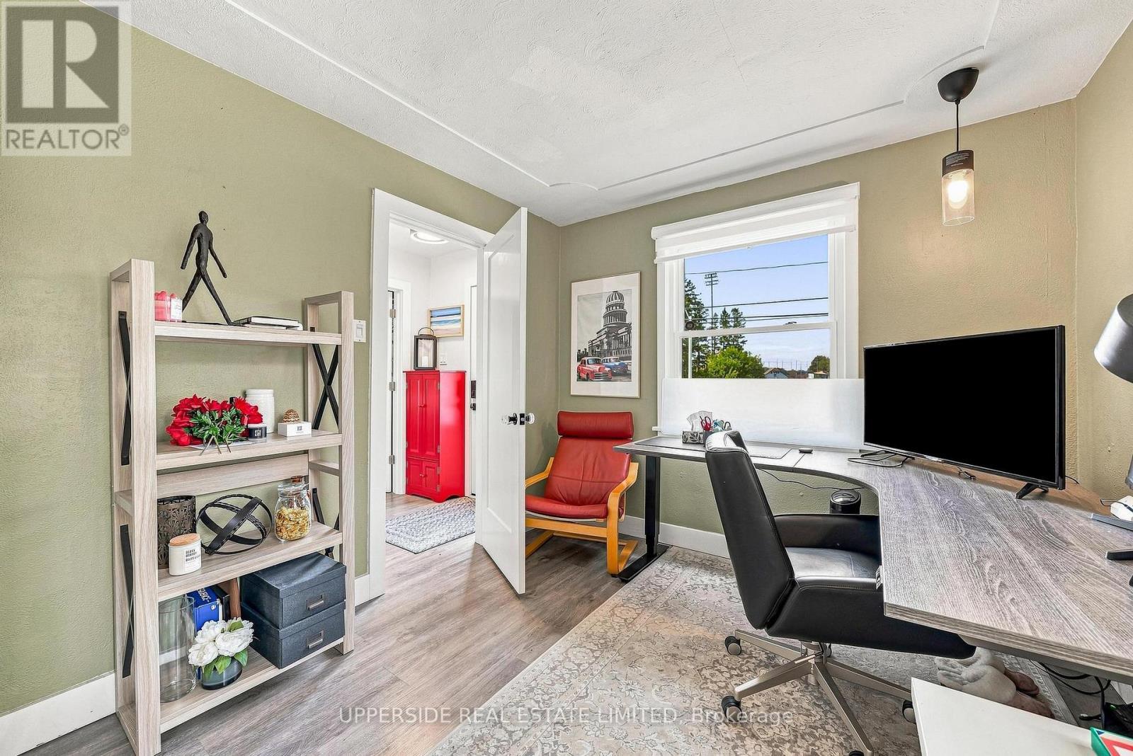 257 Ottawa Street N, Kitchener, ON - Indoor Photo Showing Office