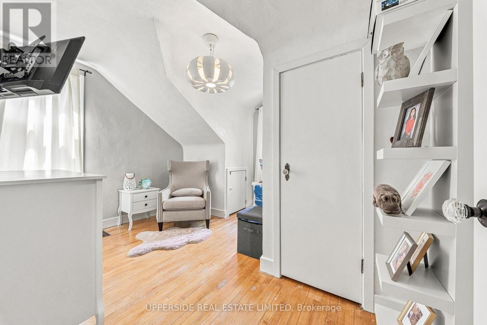 257 Ottawa Street N, Kitchener, ON - Indoor Photo Showing Other Room
