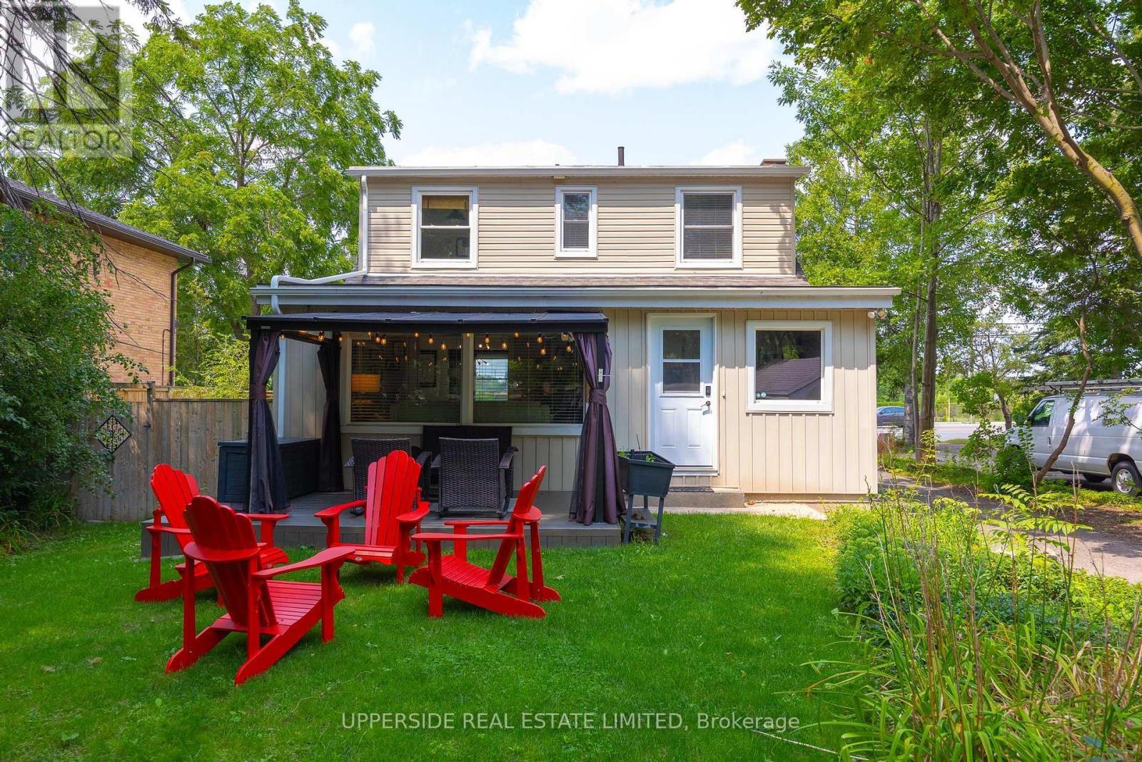 257 Ottawa Street N, Kitchener, ON - Outdoor With Deck Patio Veranda