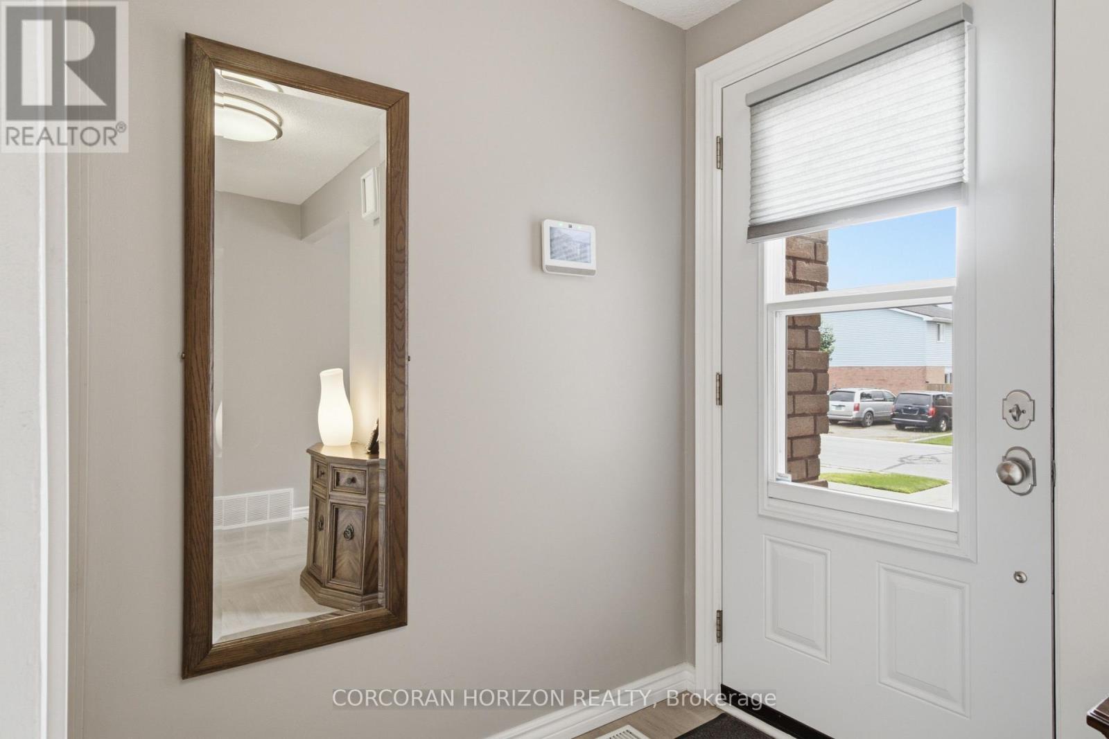10 Macatee Place, Cambridge, ON - Indoor Photo Showing Other Room