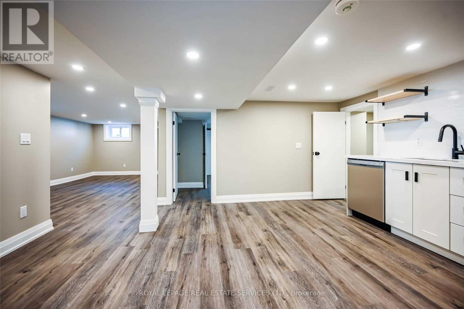 191 Nash Road N, Hamilton, ON - Indoor