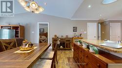 Easy Access from Centre Island to Dining Area - 