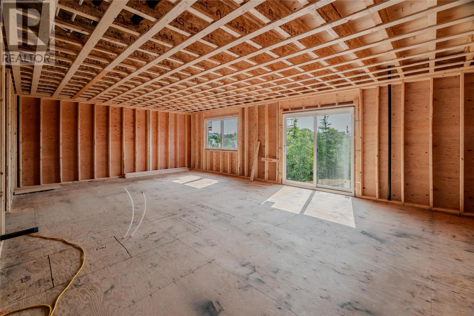 204 St Thomas Line, Paradise, NL - Indoor Photo Showing Other Room