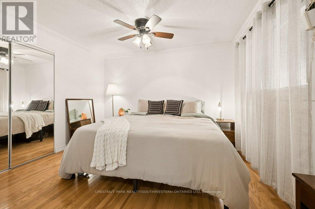 94 Monteagle Crescent, Kitchener, ON - Indoor Photo Showing Bedroom