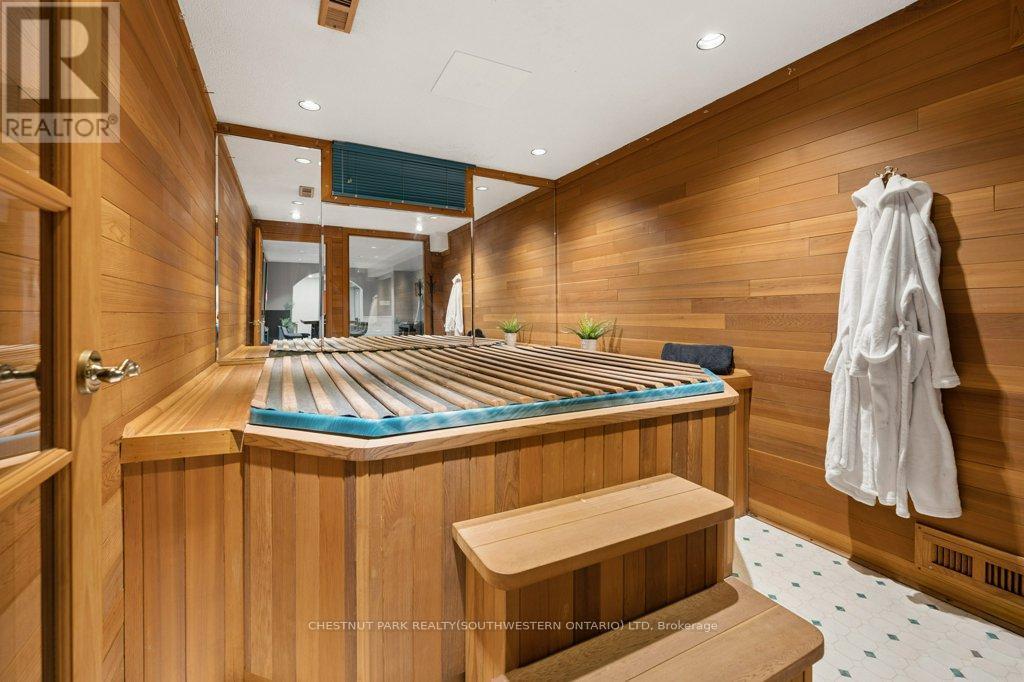 94 Monteagle Crescent, Kitchener, ON - Indoor Photo Showing Other Room