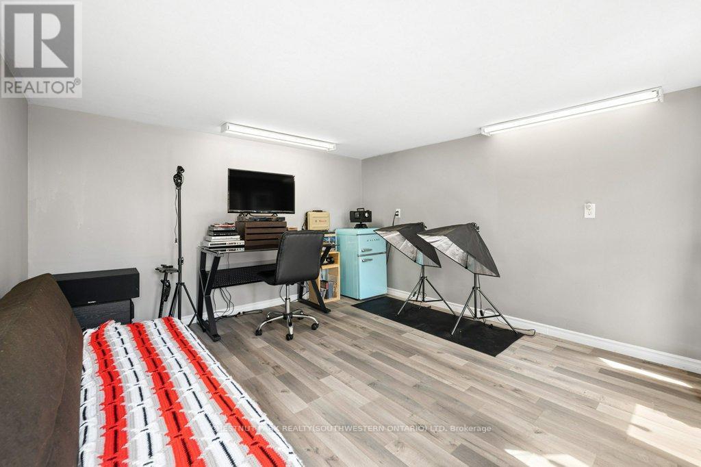 94 Monteagle Crescent, Kitchener, ON - Indoor Photo Showing Office