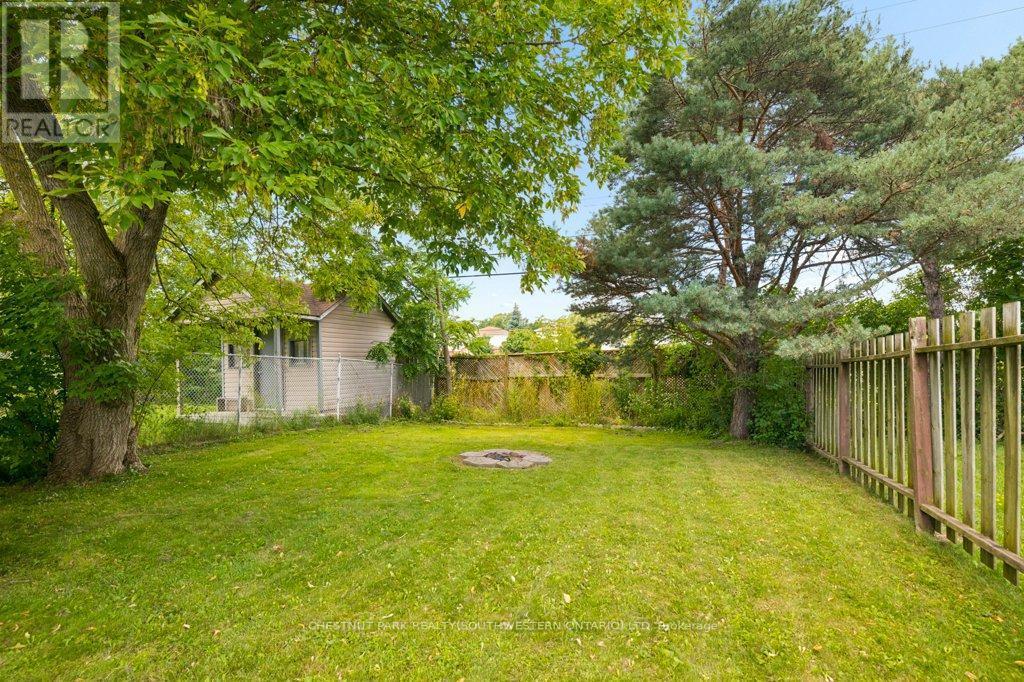 94 Monteagle Crescent, Kitchener, ON - Outdoor