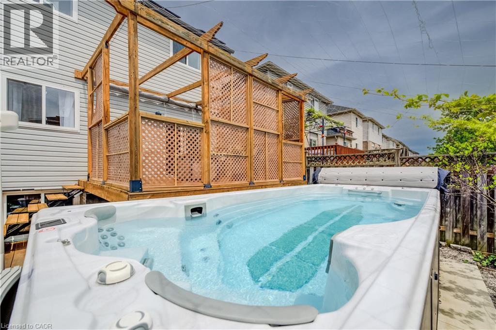 124 Prosperity Drive, Kitchener, ON - Outdoor With Deck Patio Veranda