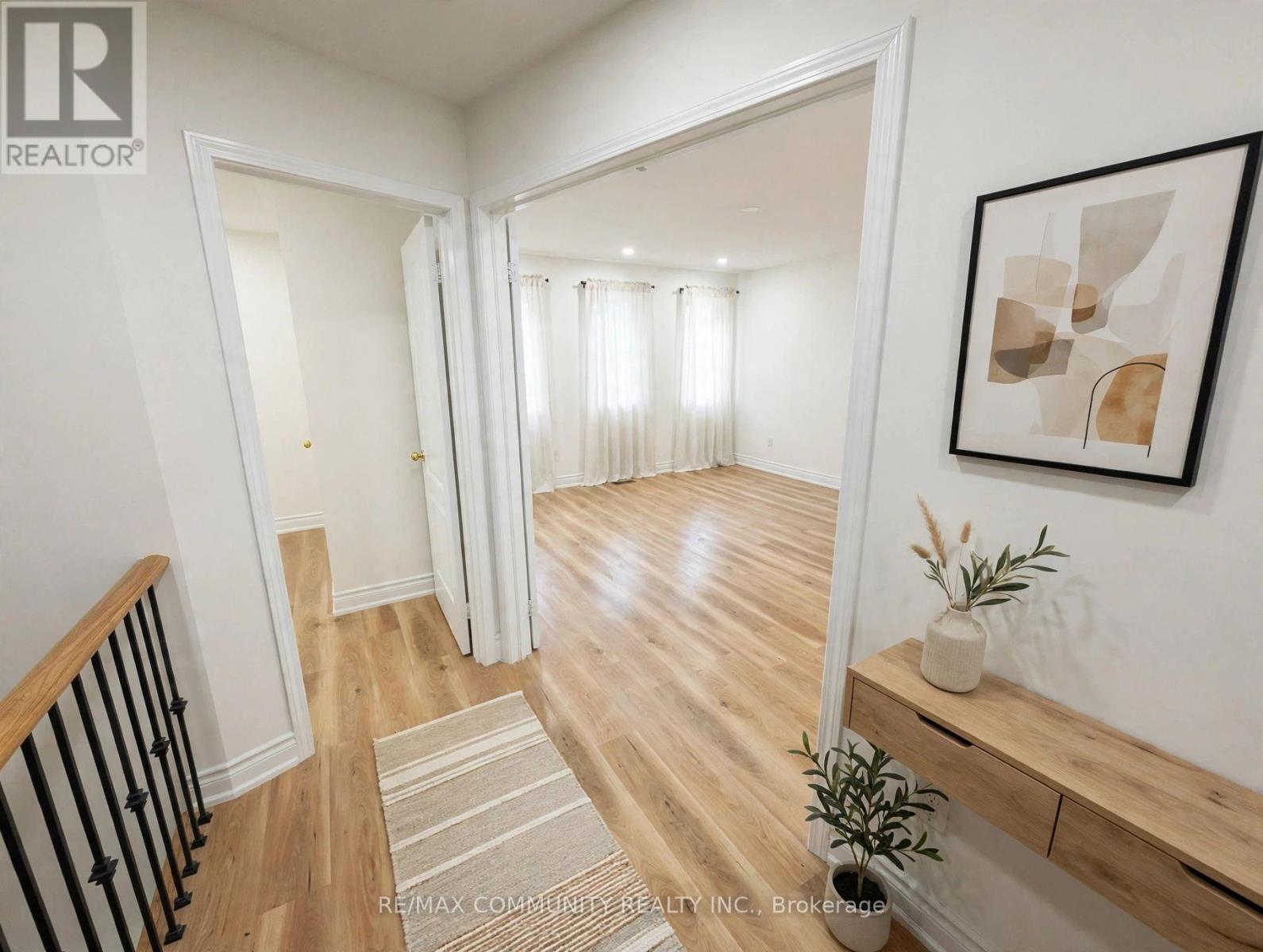 5 Canoe Crescent, Toronto, ON - Indoor Photo Showing Other Room