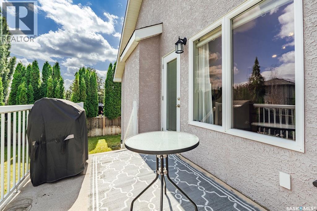 115 Blackstock Cove, Saskatoon, SK - Outdoor With Deck Patio Veranda With Exterior