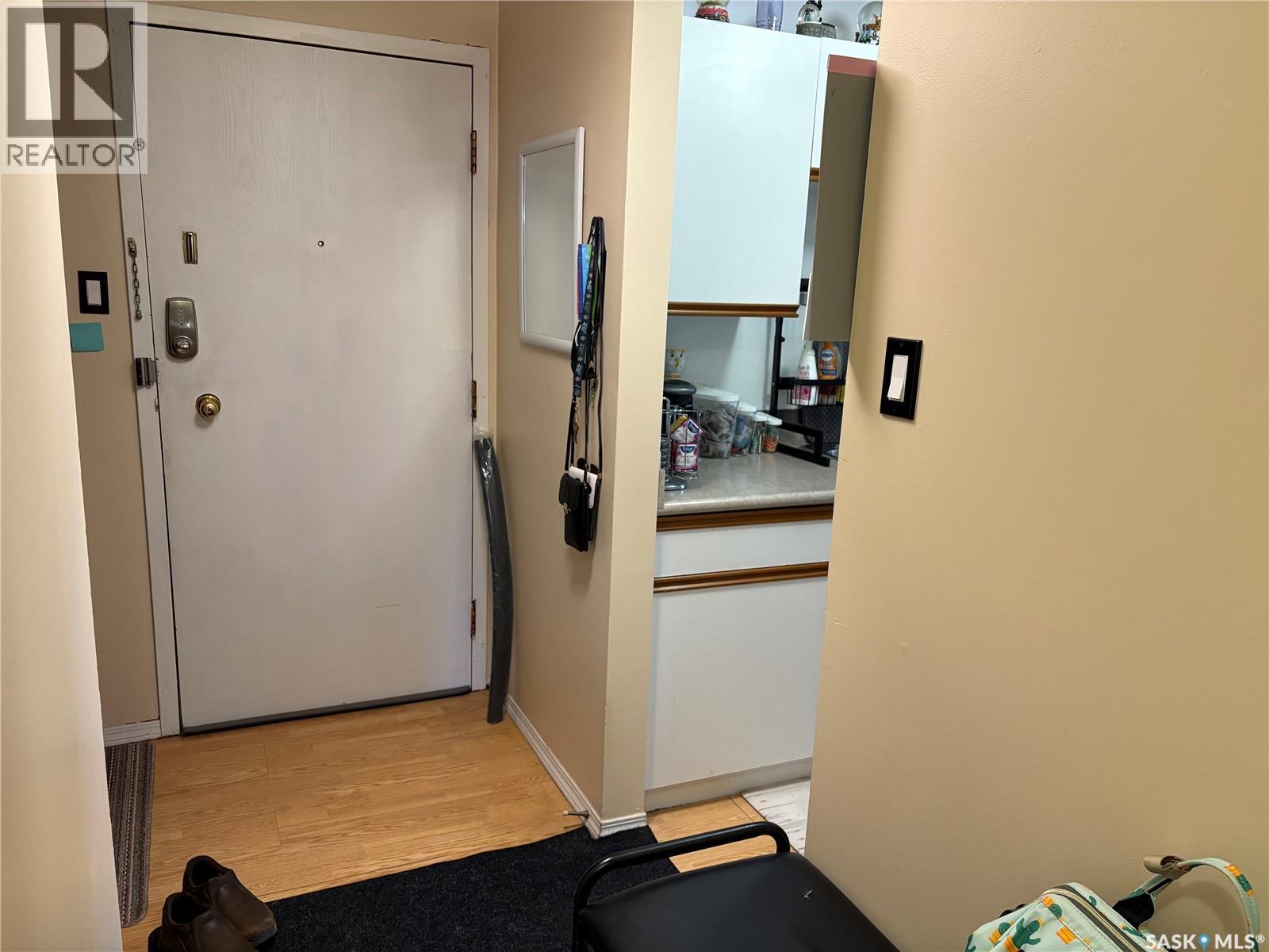 25 2309 17Th Street W, Saskatoon, SK - Indoor Photo Showing Gym Room