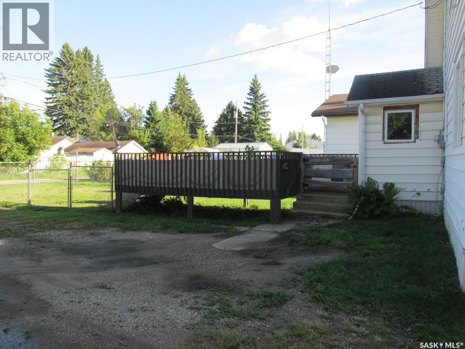 200 Guloien Avenue, White Fox, SK