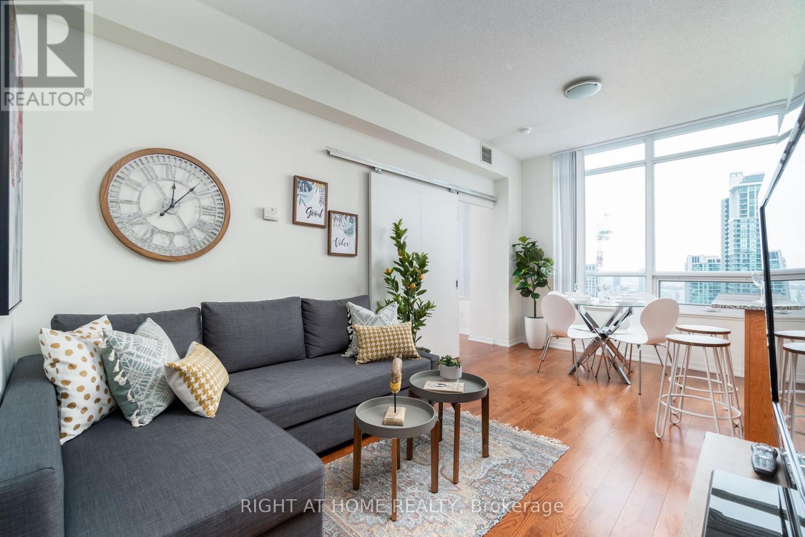 3404 - 55 Bremner Boulevard, Toronto, ON