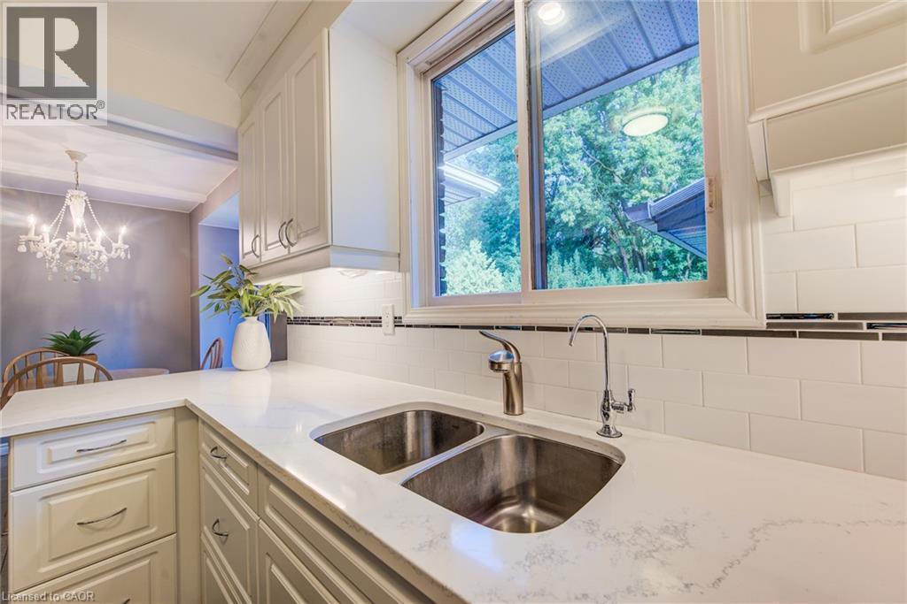 113 Macgregor Crescent, Waterloo, ON