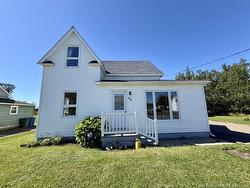 64 Rue du Pêcheur Nord Lamèque, NB E8T 1J5