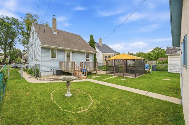 483 Kavanagh St, Winnipeg, MB