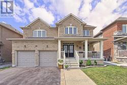 26 HODGSON ROAD Bradford West Gwillimbury, ON L3Z 0V4
